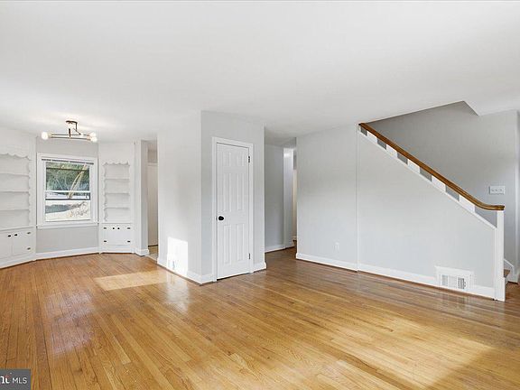 3rd image of 9704 Lorain Ave