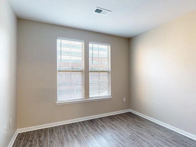 The Quarters at Towson Town Center — Photo 99