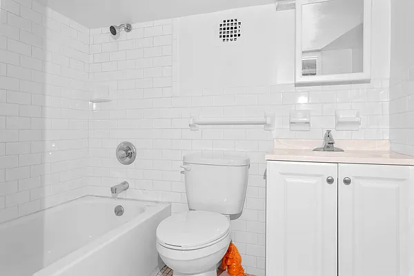 Rented by Kole Group | media 9