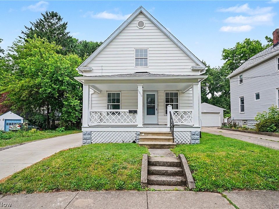1st image of 1010 Sawyer Ave