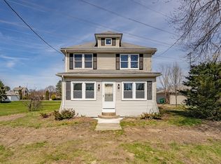 10 Bill St, Chicopee, MA 01013