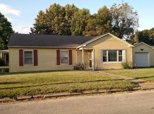 408 E Church St, Lovington, IL 61937
