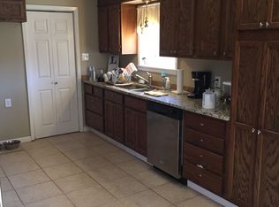 774 Kingston Rd, Natchez, MS 39120