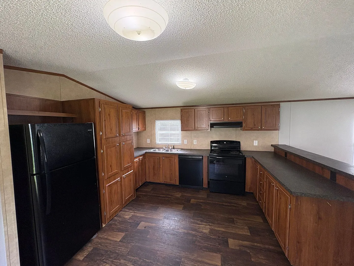 For Rent — Photo 4