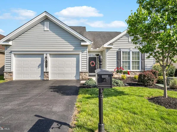 107 Loyal Dr, Mechanicsburg, PA 17050