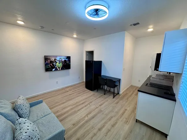 2016 Daybreak St #2, Roseville, CA 95747