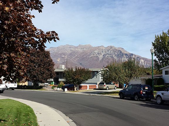 3rd image of 230 Inglewood Dr