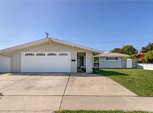 285 Princeton Dr, Costa Mesa, CA 92626