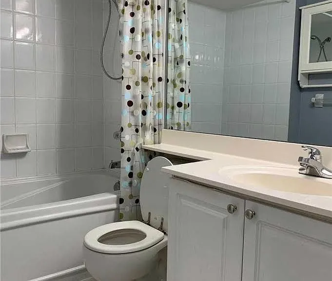 33 Elm Dr W #405 — Photo 11