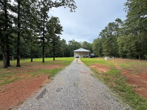 161 Clement Rd, Benton, LA 71006