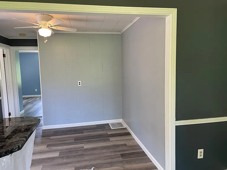 1207 Jennings Ave — Photo 22