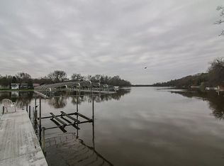 10639 N Watts Springs Park Rd, Edgerton, WI 53534