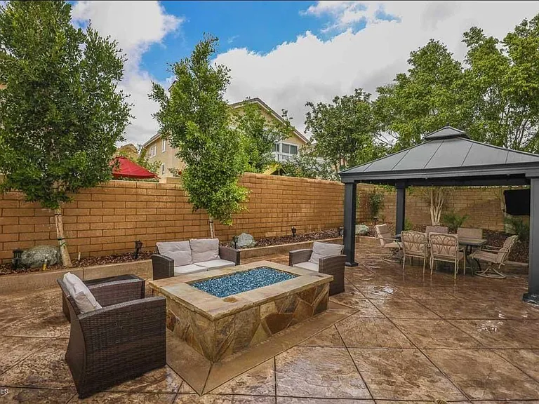 6769 Cowboy St — Photo 3