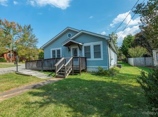 17 Alabama Ave, Weaverville, NC 28787