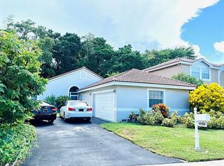 10160 Festival Way, Boca Raton, FL 33428