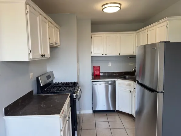 5801 Quantrell Ave, Alexandria, VA 22312