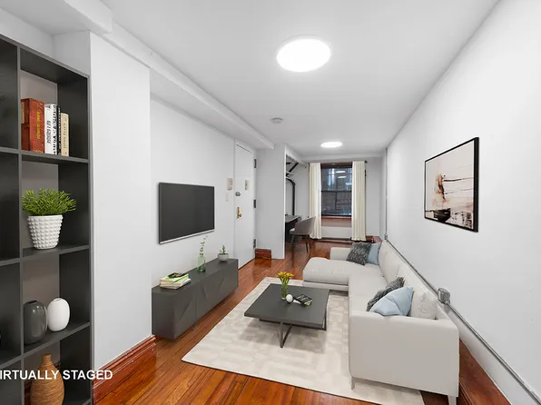 316 West 19th Street image 1 of 6