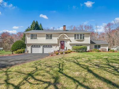 28 Shut Road, Newtown, CT, 06470