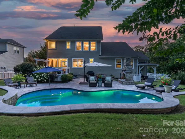 2512 Surveyor General Dr, Waxhaw, NC 28173