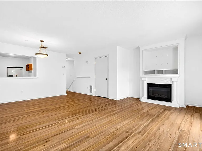 60 Coleman St #A8 — Photo 20