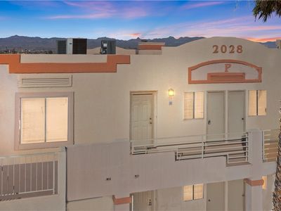 2028 Mesquite Ln APT 302, Laughlin, NV, 89029