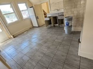 1512 S 21st St, Milwaukee, WI 53204