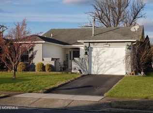 69 Mansfield Dr, Brick, NJ 08724