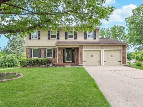 8205 Picadilly Ln, Indianapolis, IN 46256