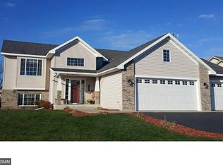 1251 Stone Ridge Rd, Sauk Rapids, MN 56379