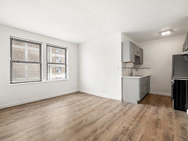 5726 N. Winthrop — Photo 36