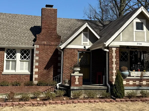 2126 University Cir, Memphis, TN 38112