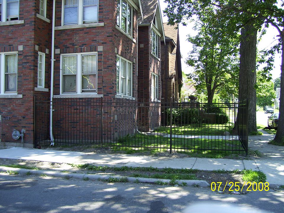 2nd image of 18720 Charleston St APT 8