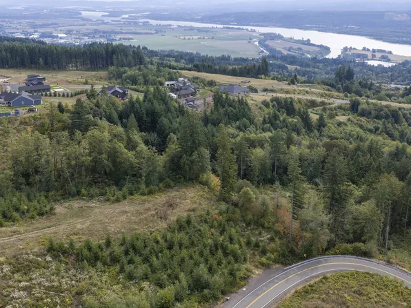 265 Talon Ct #4, Kalama, WA 98625