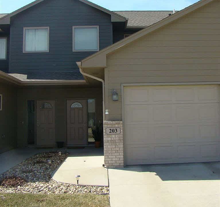 1st image of 203 Emmett Trl #203