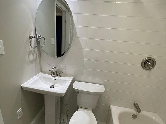 4th image of 2530 E North St Unit 15-C