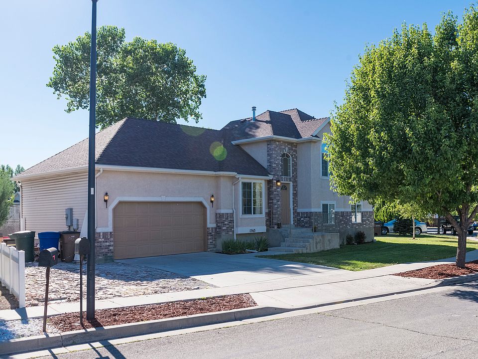 1st image of 1536 N Havenstone Ln