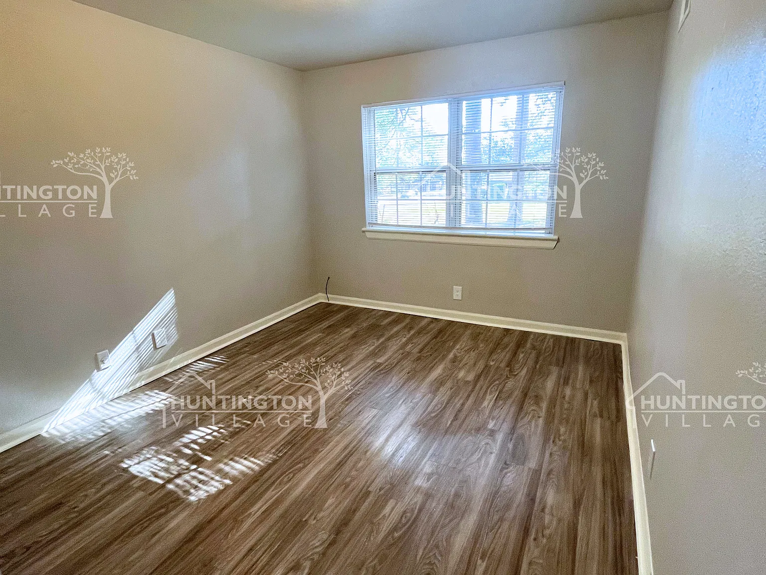 4 bed, 1250 sqft, $1,399 — Photo 4