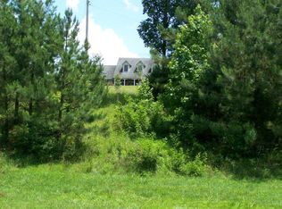 5881 Old Stage Rd, Huntingdon, TN 38344