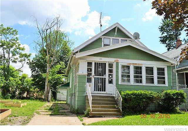 1st image of 219 Hutchinson Ave