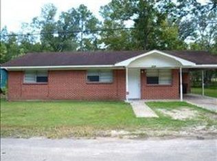 6306 Gardenia Ave, Moss Point, MS 39563