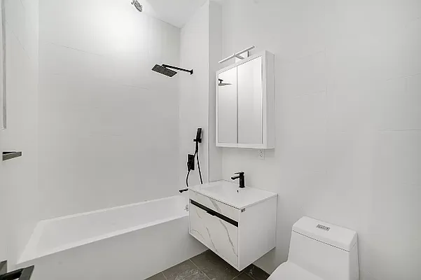 Rented by Compass | media 19