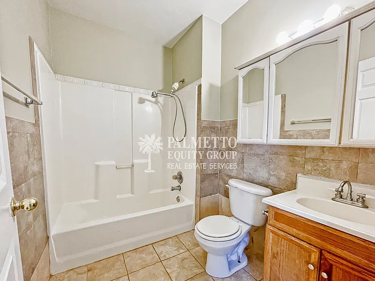 829 Dillard St — Photo 11