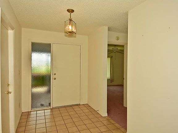 3rd image of 2612 Locksley St