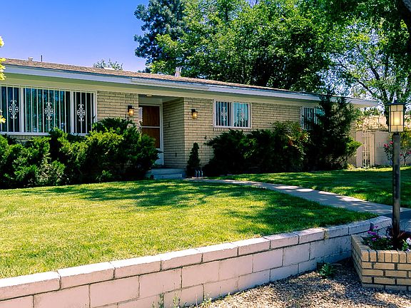 3rd image of 1408 Solano Ct NE