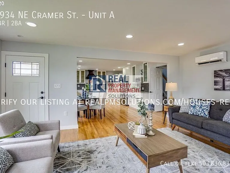 1934 NE Cramer St #A — Photo 4