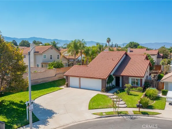 1952 Stonewood Cir, Corona, CA 92881