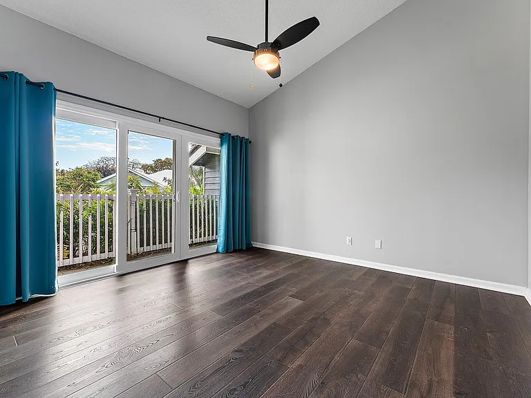 10440 SE Jupiter Narrows Dr — Photo 18