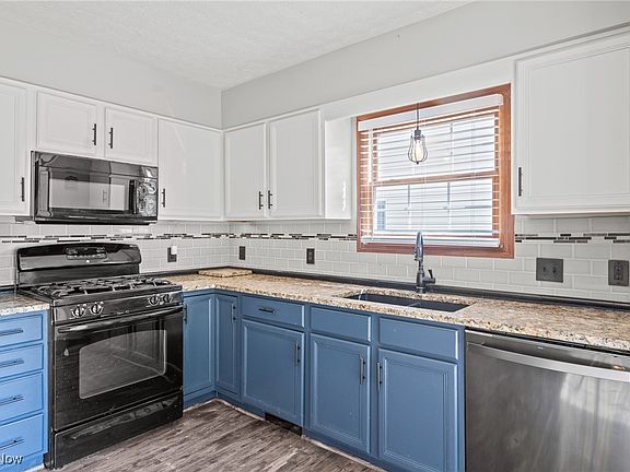 5th image of 430 Charleton Dr