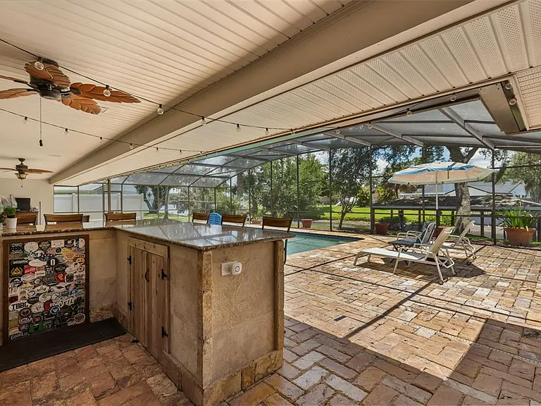 180 Springwood Trl — Photo 24