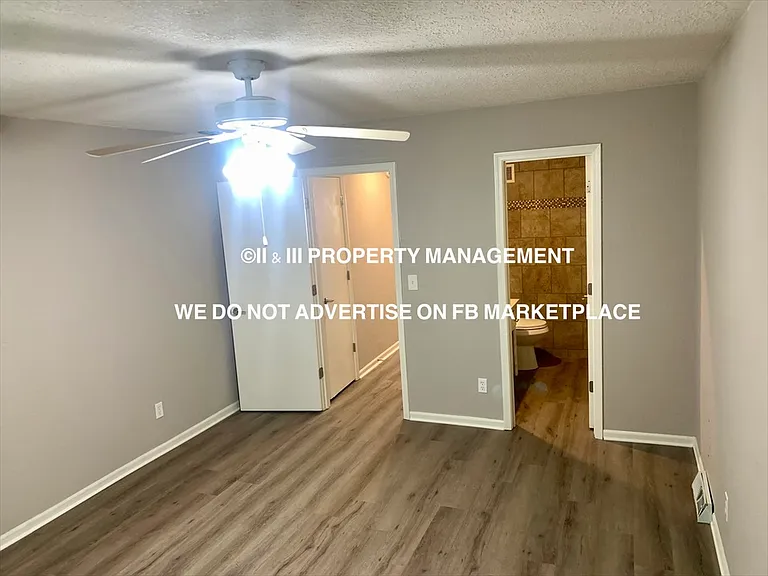 6102 Newton St — Photo 17